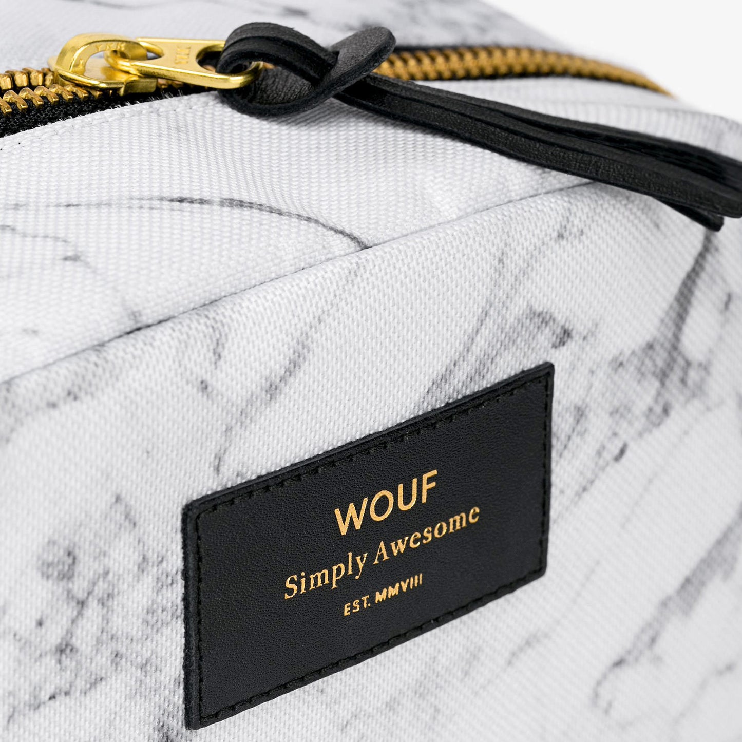 TOILETRY BAG, WHITE MARBLE